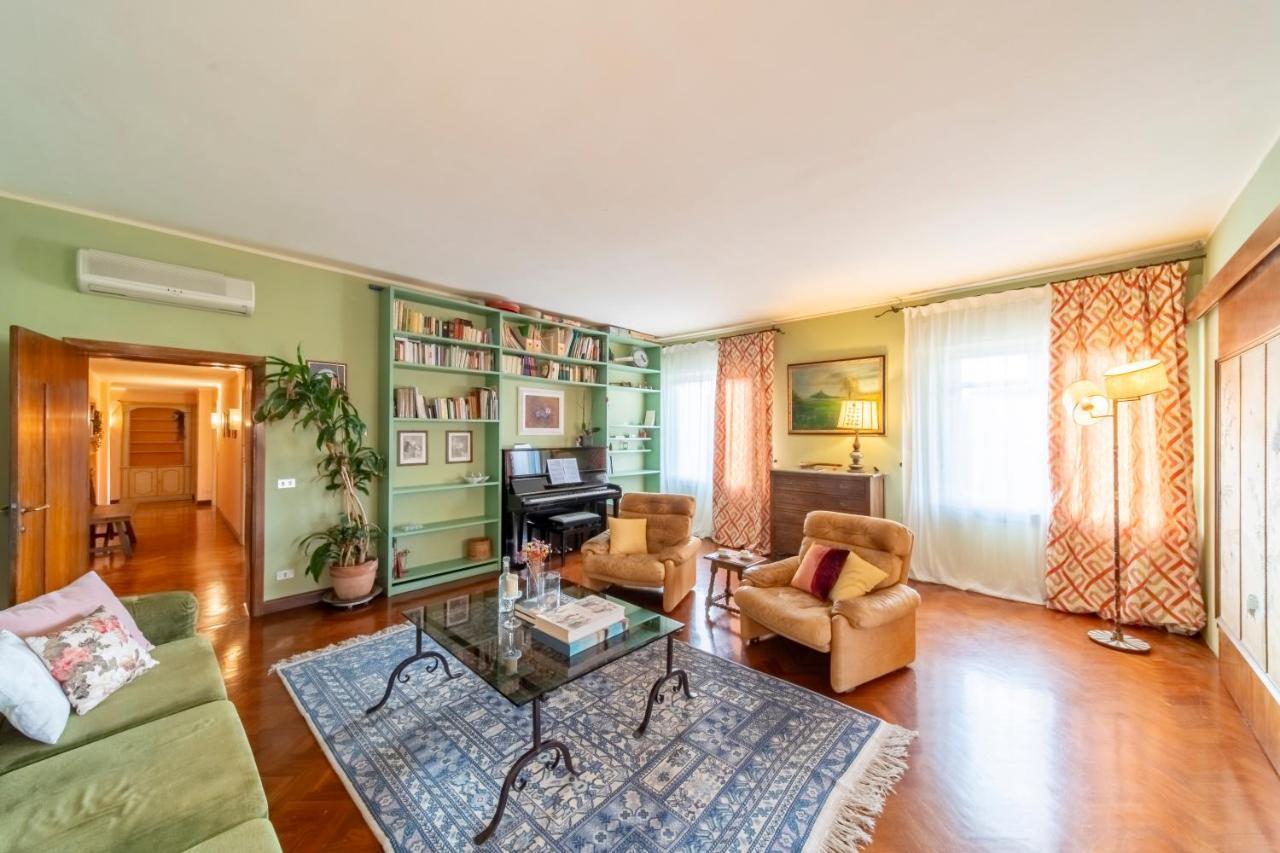 Golden Renaissance Apartment Флоренция Екстериор снимка